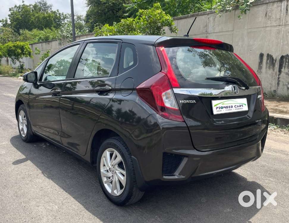 Honda Jazz V Automatic, 2016, Petrol