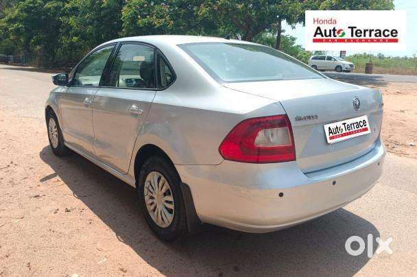 Skoda Rapid 1.6 Ambition Plus Mpi, 2013, Petrol