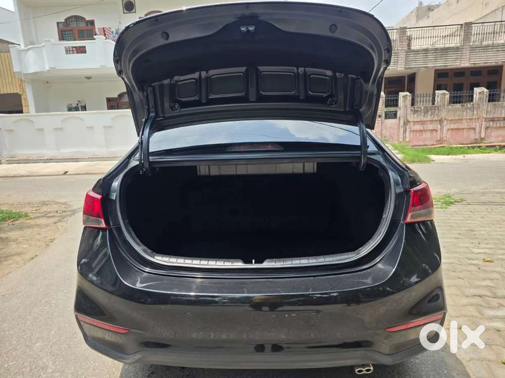 Hyundai Verna Fluidic 1.6 Vtvt Sx Opt, 2018, Petrol