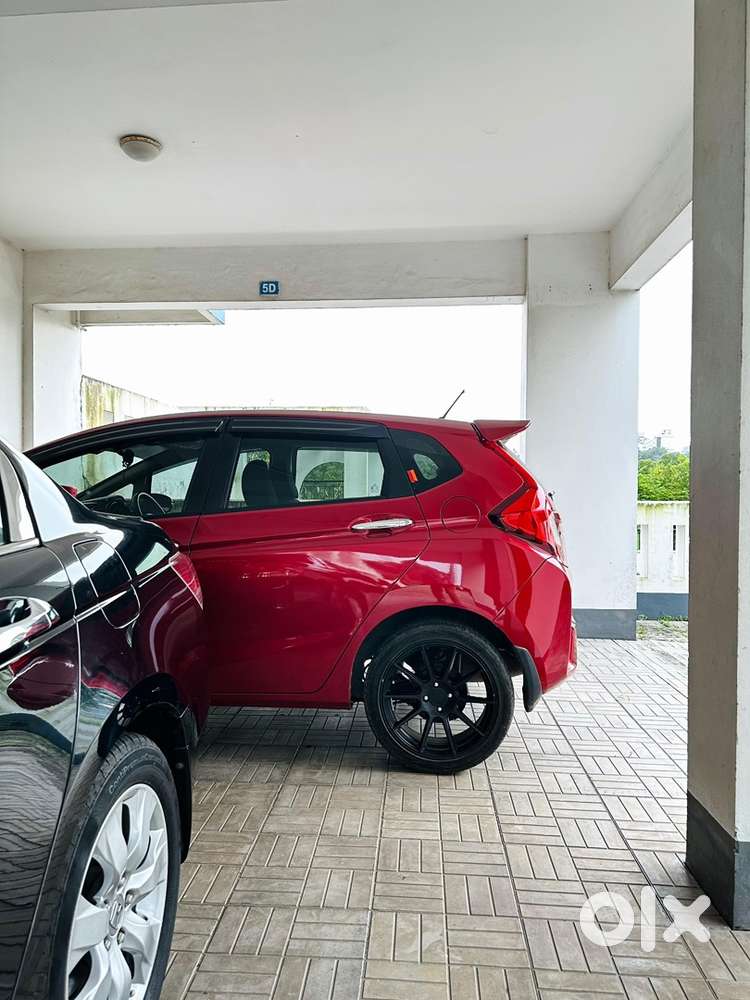 Sparingly Used Honda Jazz Diesel 2019 Topend
