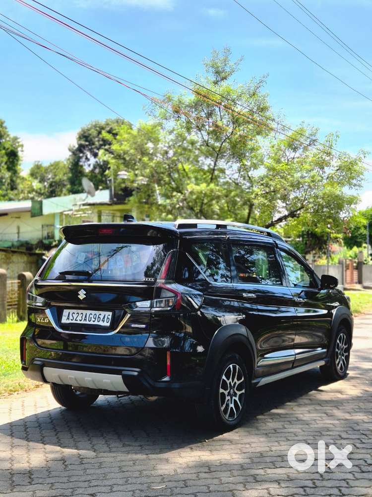 Maruti Suzuki Xl6 1.5 Alpha Mt, 2023, Petrol