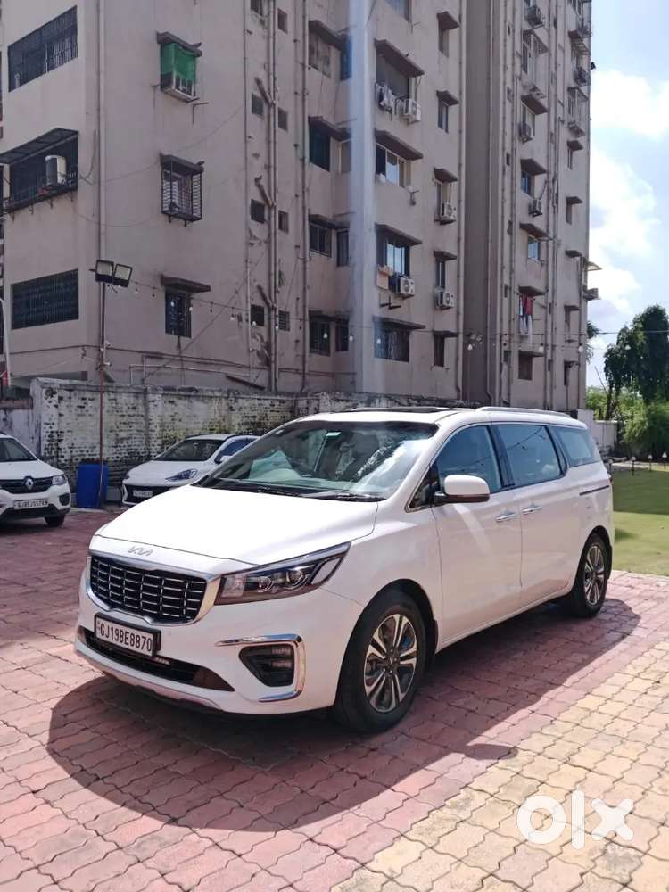 Kia Carnival Limousine 2023