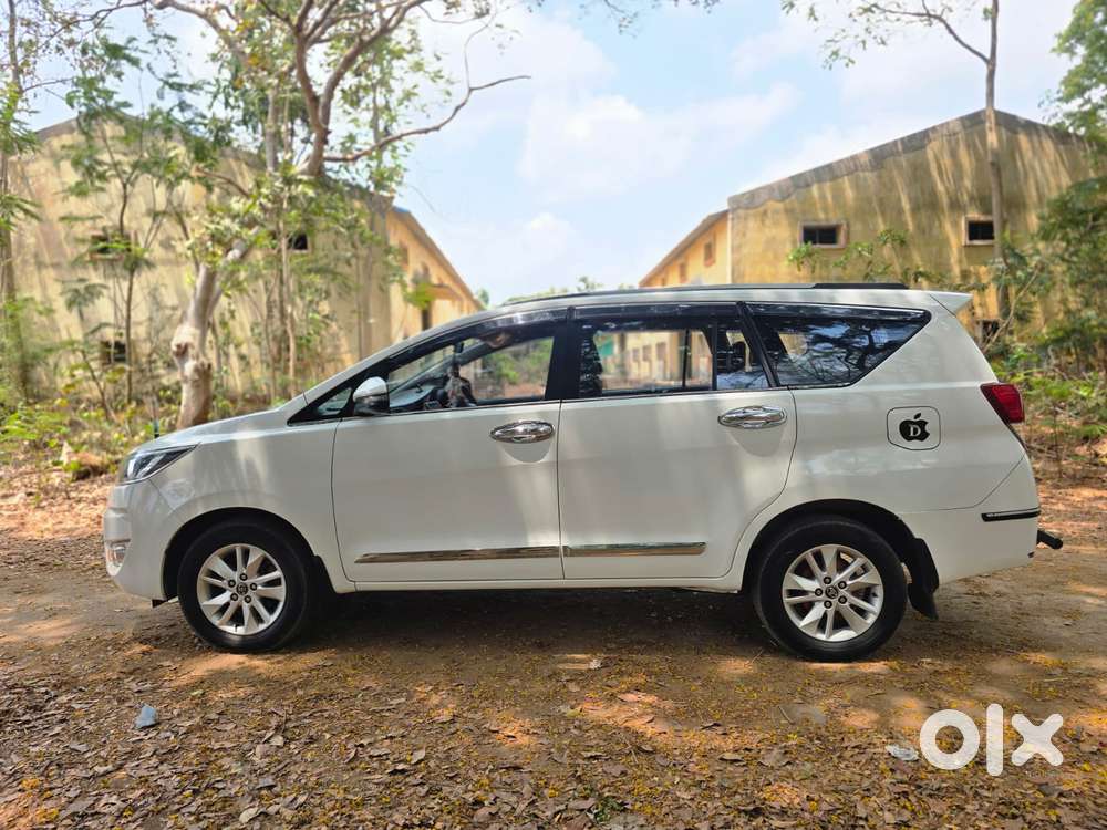 Toyota Innova Crysta 2.4 G Mt 8s, 2020, Diesel