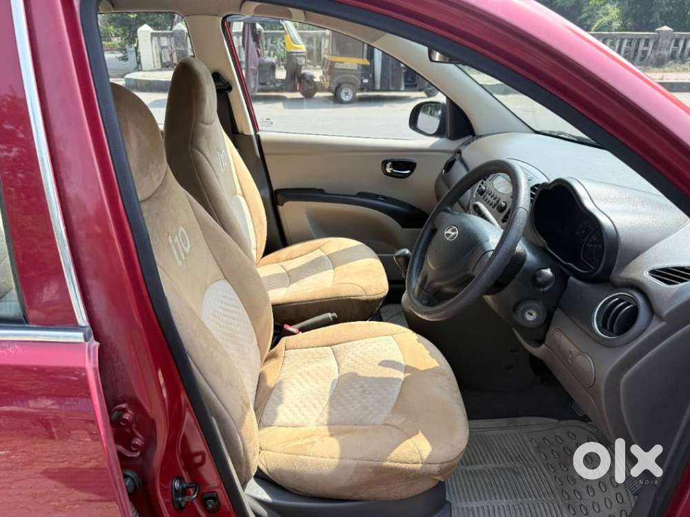 Hyundai I10 Sportz, 2012, Petrol