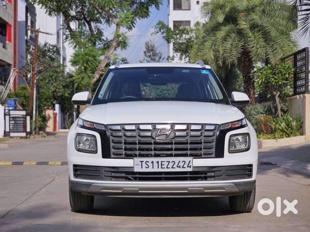 Hyundai Venue S 1.2 Petrol, 2023, Petrol