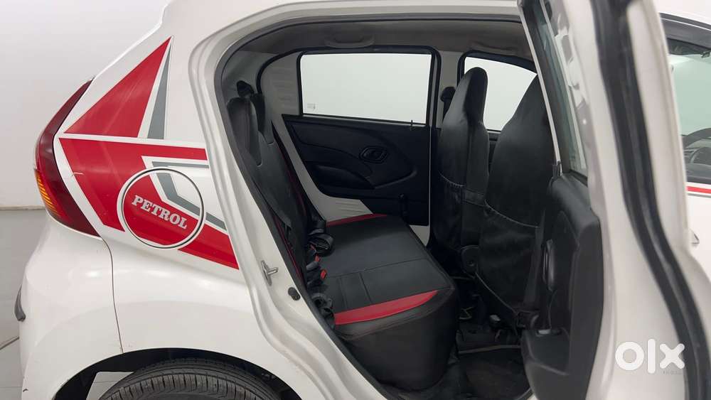 Datsun Redigo 1.0 S, 2017, Petrol