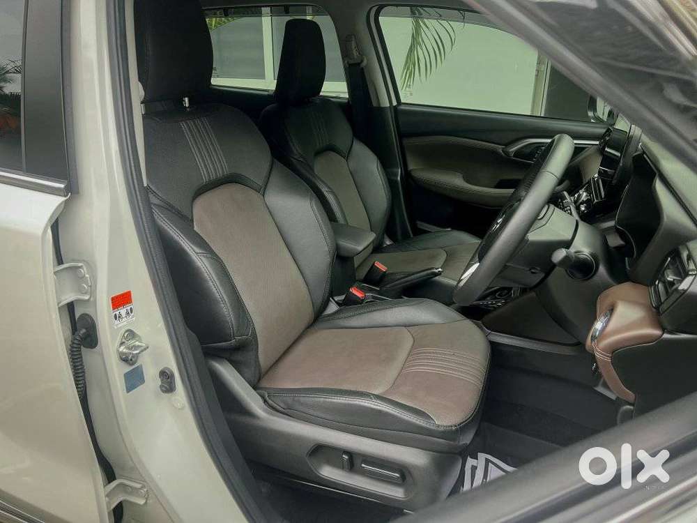 Toyota Urban Cruiser Hyryder 1.5 V Hybrid, 2025, Electric