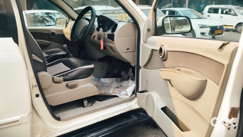 Mahindra Quanto C8, 2013, Diesel