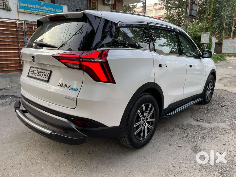 Mahindra Xuv700 2.2 Ax 7 Diesel At Luxury Pack Str, 2026, Diesel