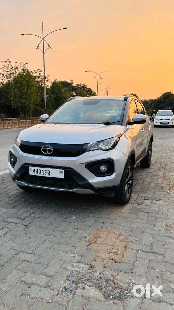 Tata Nexon 1.5 Revotorq Xz Plus Dual Tone, 2021, Petrol