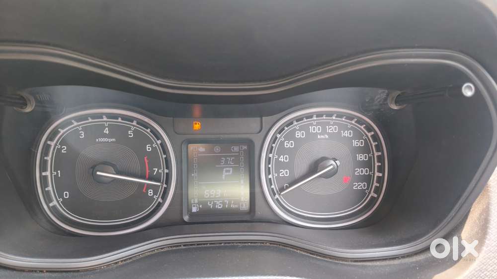 Maruti Suzuki Brezza 1.5 Zxi At Smart Hybrid, 2020, Petrol