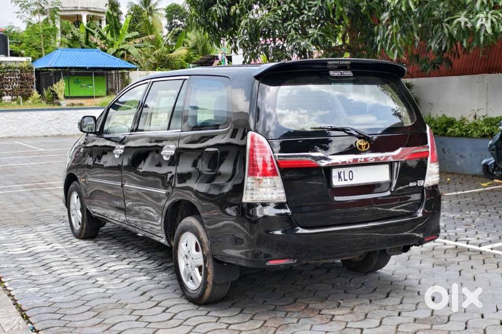Toyota Innova 2.5 V 7 Str, 2007, Diesel