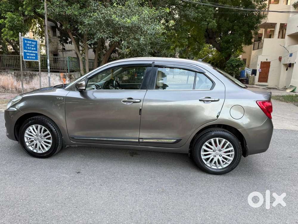 Maruti Suzuki Swift Dzire Amt Zxi Plus, 2018, Petrol
