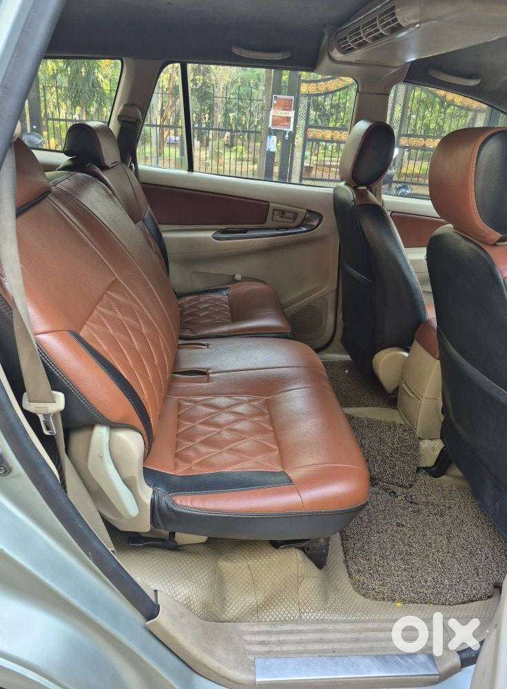 Toyota Innova 2.5 G (diesel) 7 Seater, 2005, Diesel