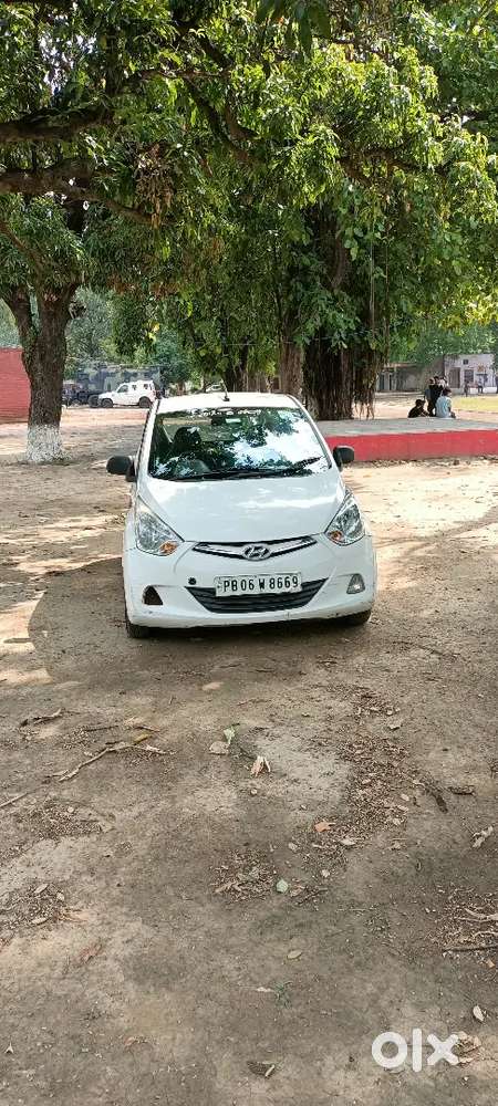 Hyundai Eon Magna + 2013