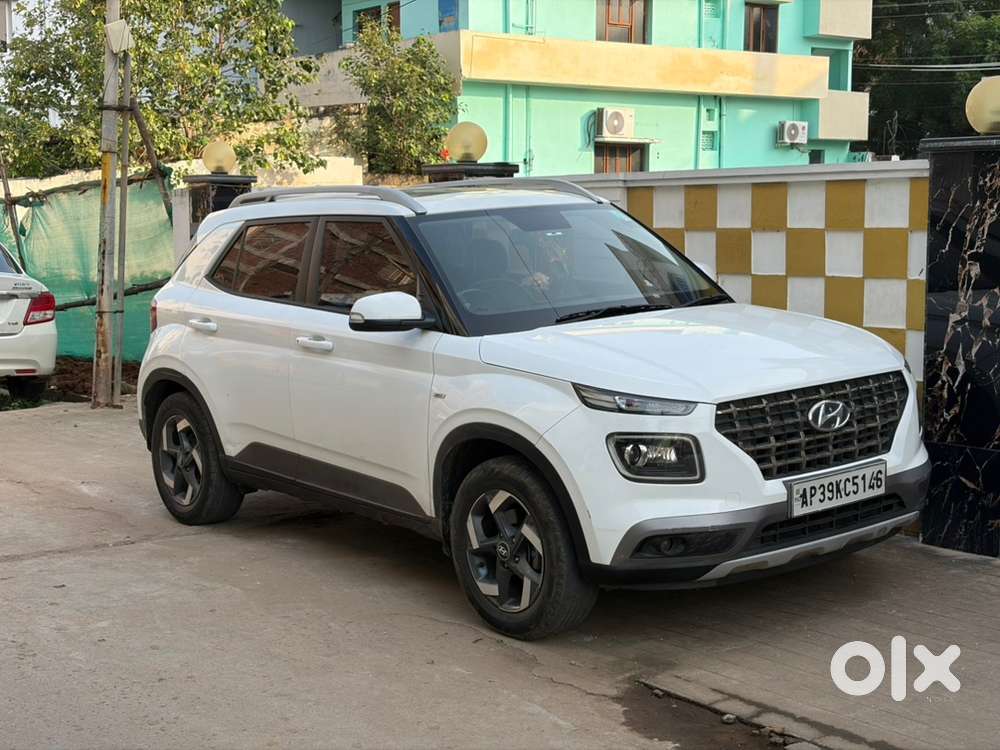 Hyundai Venue 2021 Goverment Officer Vehicle