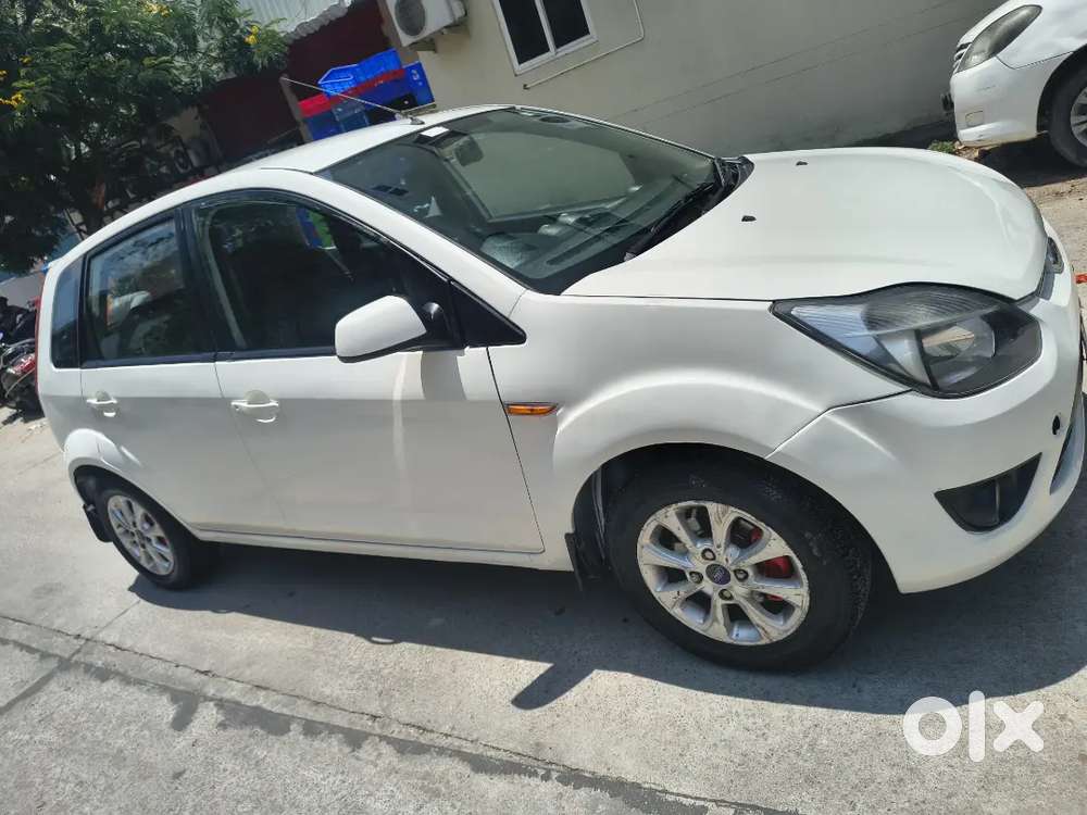Ford Figo Titanium Diesel Well Maintained Car