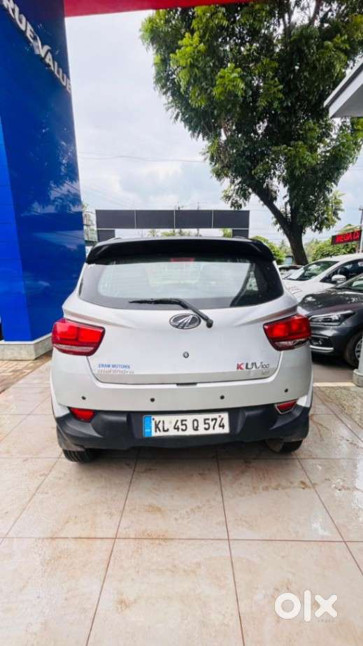 Mahindra Kuv 100 K8 5str, 2017, Petrol