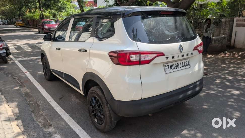 Renault Triber Rxl, 2024, Petrol