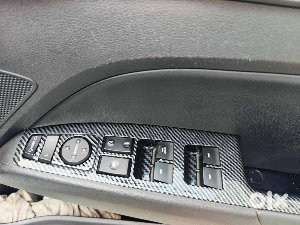 Hyundai Elantra 1.6 Sx Option At, 2018, Petrol