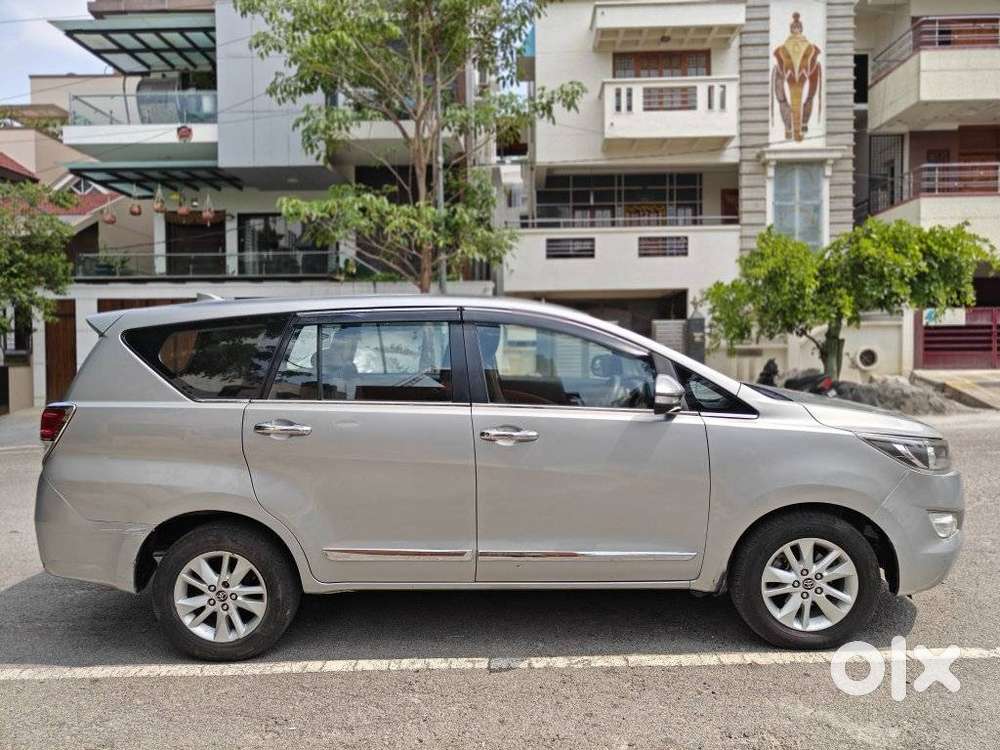Toyota Innova Crysta 2.4 G Mt, 2017, Diesel