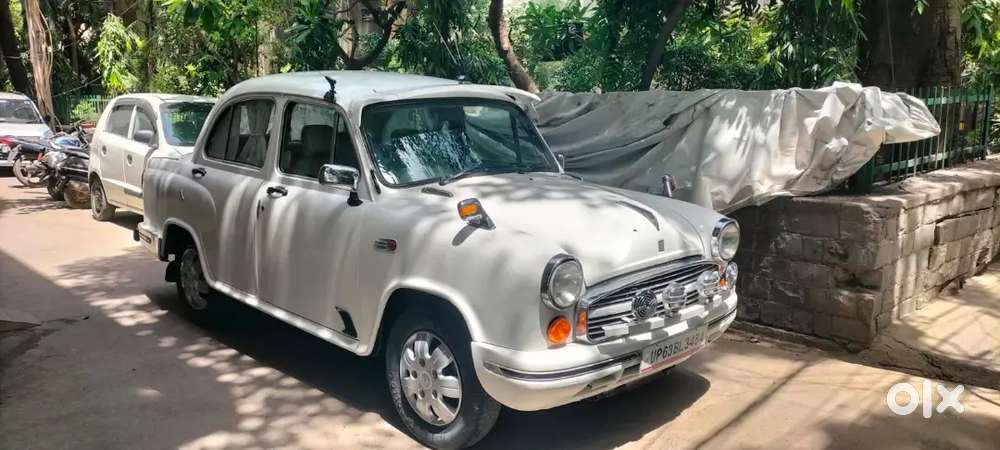 Ambassador Ambassador 2014 Petrol 63000 Km Driven