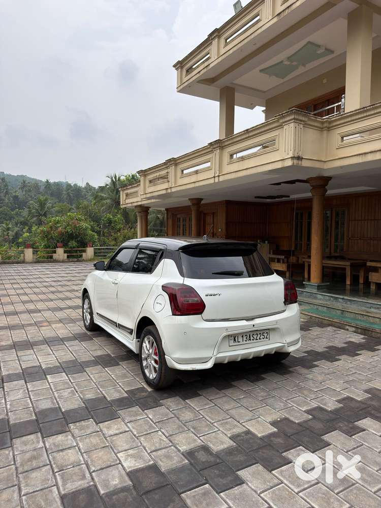 Maruti Suzuki Swift Vvt Zxi, 2020, Petrol
