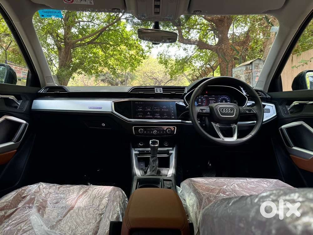 Audi Q3 40 Tfsi Premium Plus, 2024, Petrol
