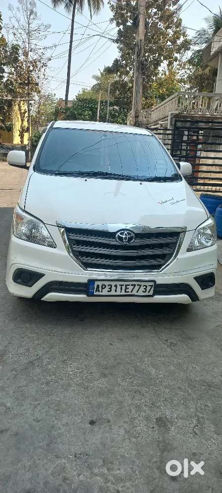 Toyota Innova 2018