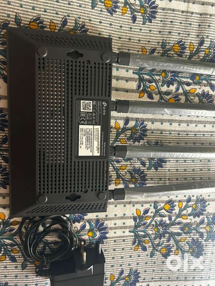 4 Antenna TP-Link Router