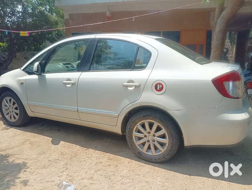 Maruti Suzuki Sx4 2011