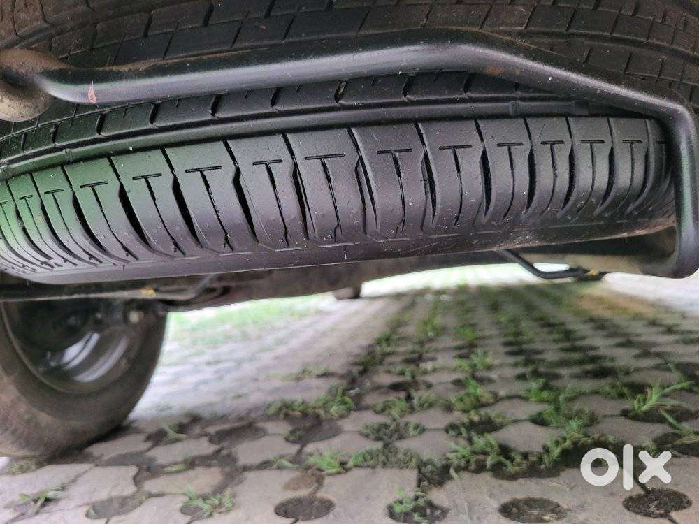 Maruti Suzuki Ertiga Vxi Shvs, 2024, Petrol