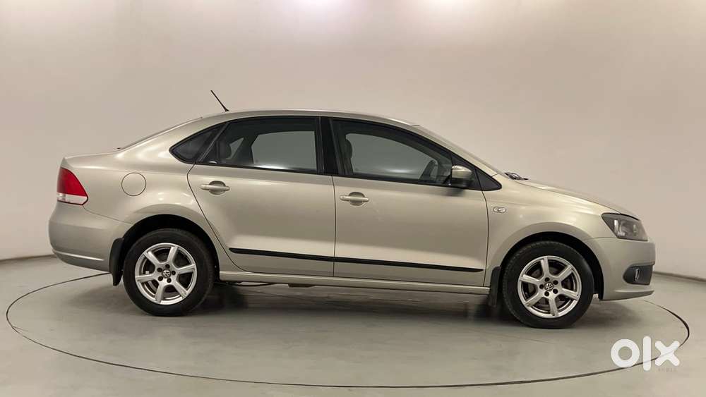 Volkswagen Vento Petrol Highline, 2014, Petrol