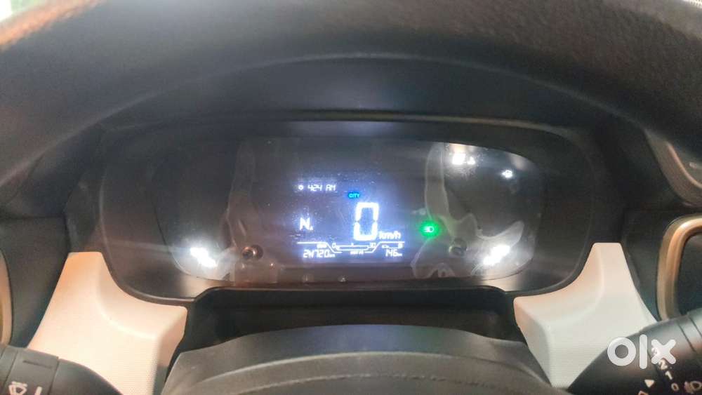 2024 Tata Punch Petrol Automatic