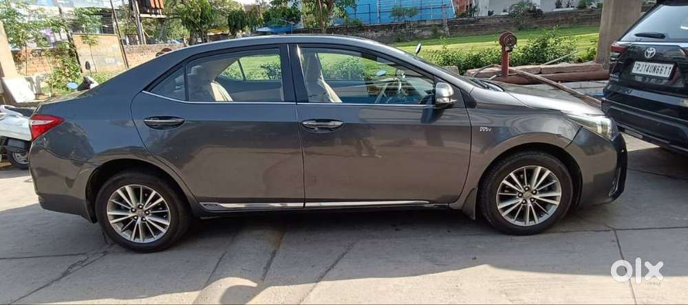 Toyota Corolla Altis 2014 Automatic  1st Owner  Well Maintained