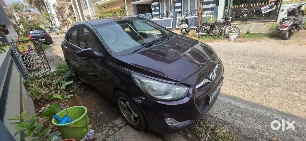 Verna Fluidic Petrol Engine Car