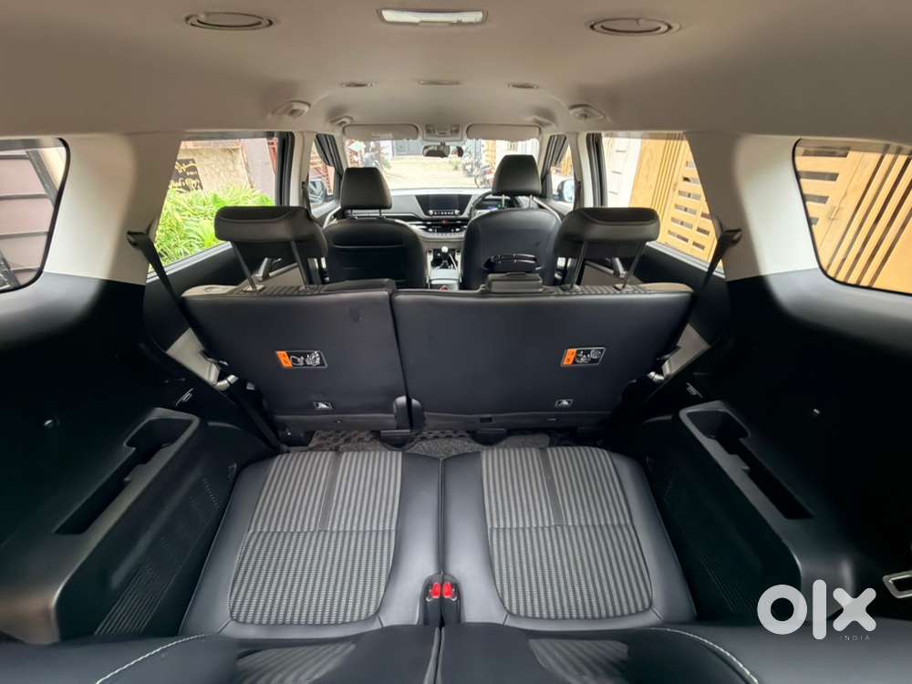 Kia Carens 2024 Cng & Hybrids Petrol Manual (25000 Km Driven)