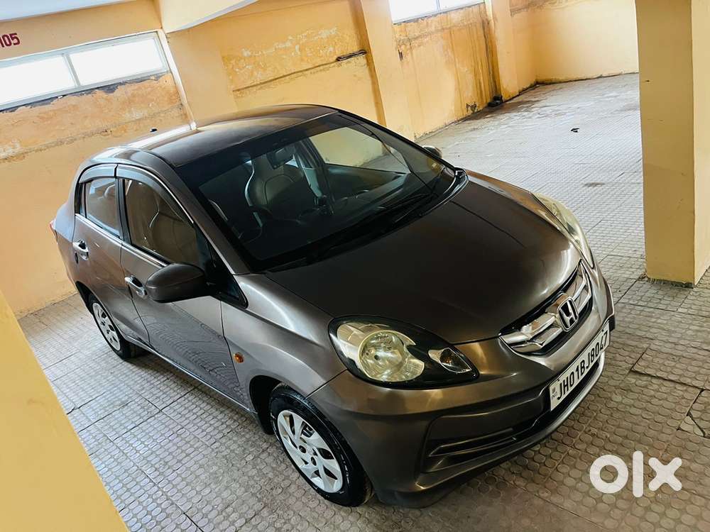 Honda Amaze 2015 Diesel Well Maintained