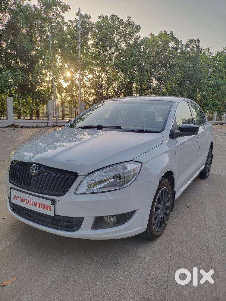 Skoda Rapid 2013-2016 1.5 Tdi At Ambition Plus, 2015, Diesel