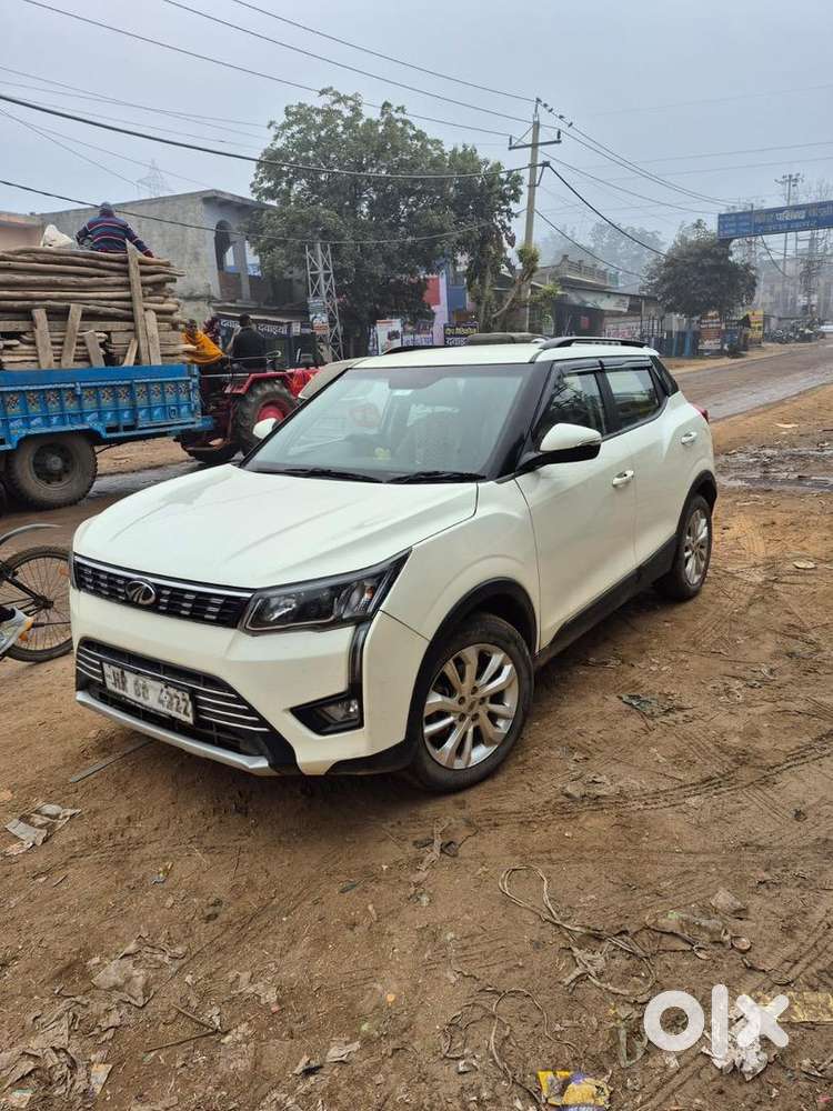 Mahindra Xuv300 2020 Diesel Well Maintained