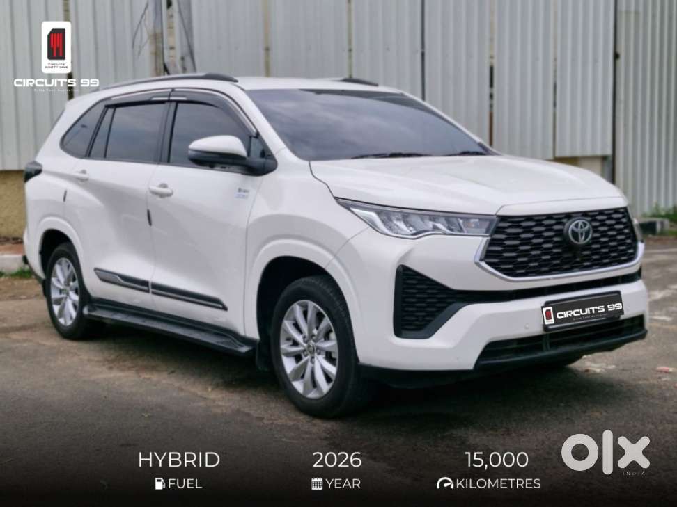 Toyota Innova Hycross, 2026, Petrol