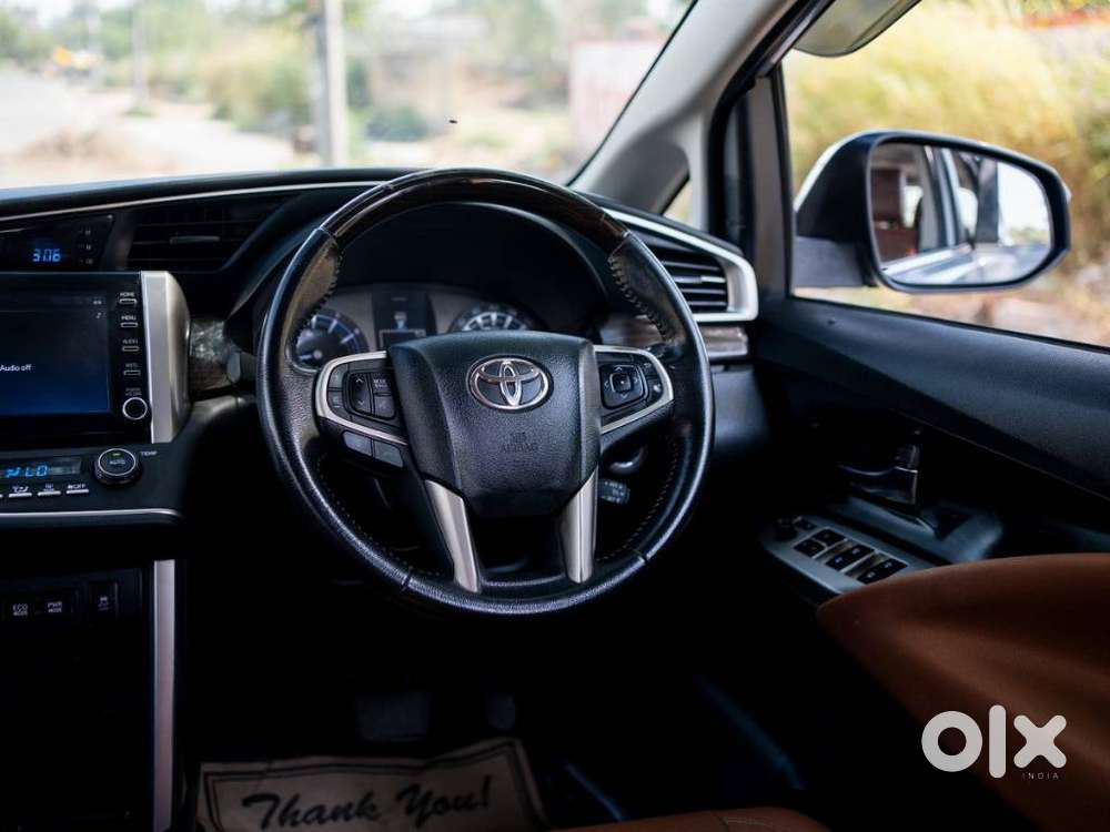 Toyota Innova Crysta 2.8z Automatic, 2021, Petrol