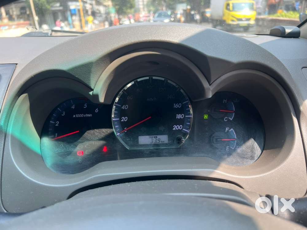 Toyota Fortuner Diesel 2013 Service Records