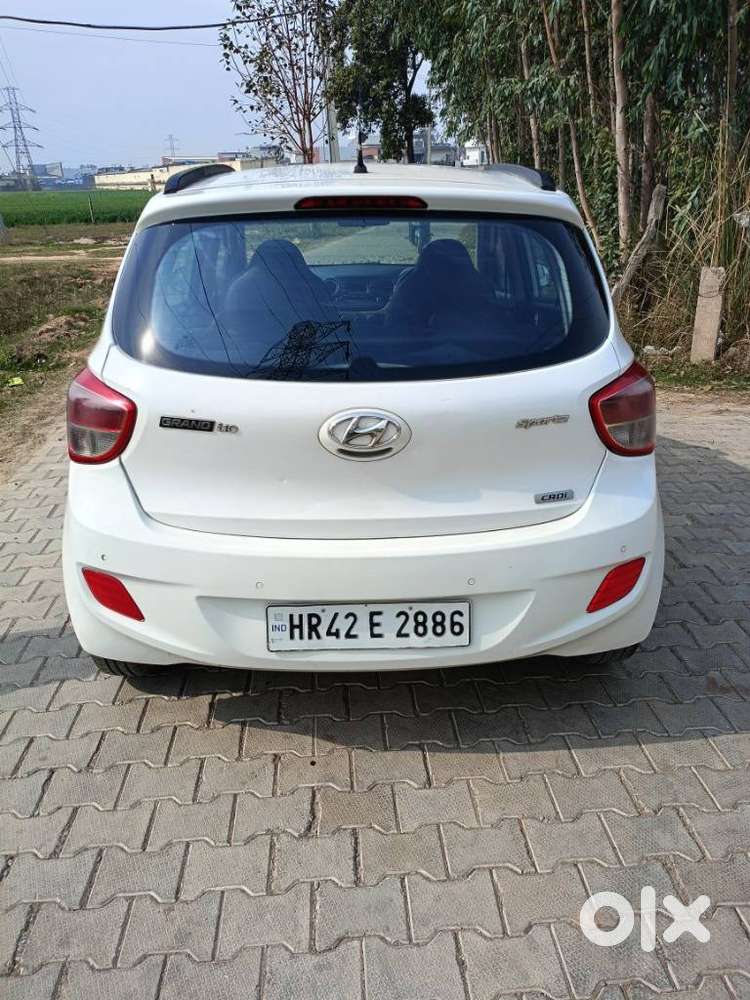 Hyundai Grand I10 1.2 Crdi Sportz Option, 2016, Diesel