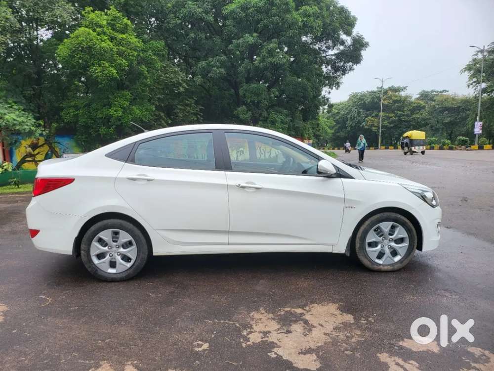 Hyundai Verna 1.6 Vtvt S, 2016, Petrol