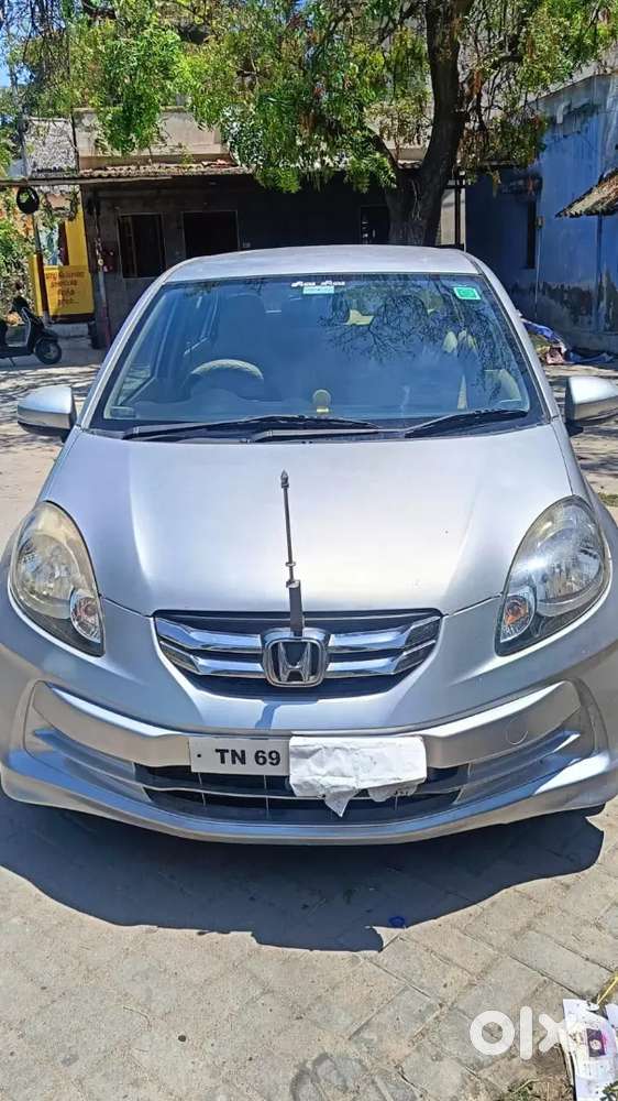 Honda Amaze 2016 Petrol Well Maintained