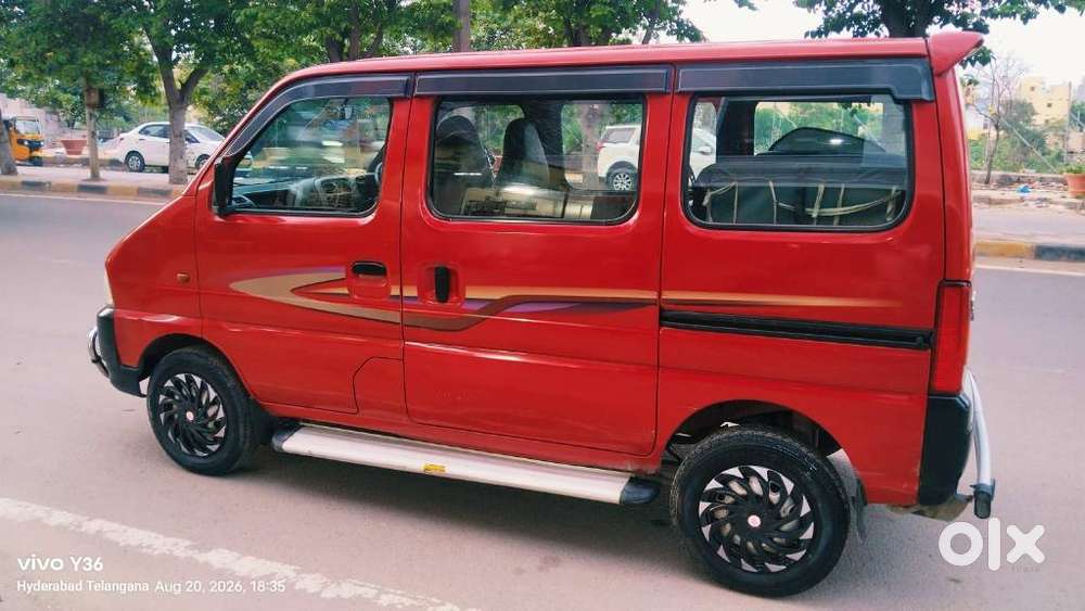 Maruti Suzuki Eeco 7 Seater Standard, 2010, Petrol