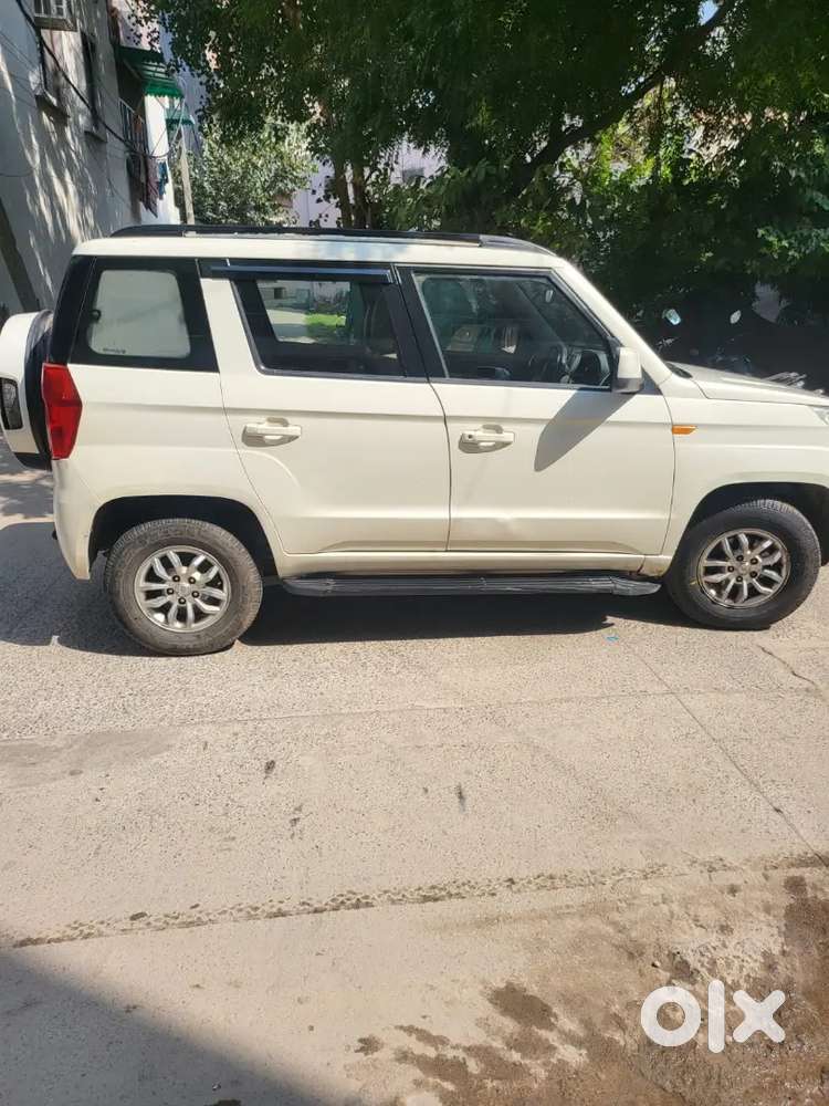 Mahindra Tuv 300 2017 Diesel Automatic
