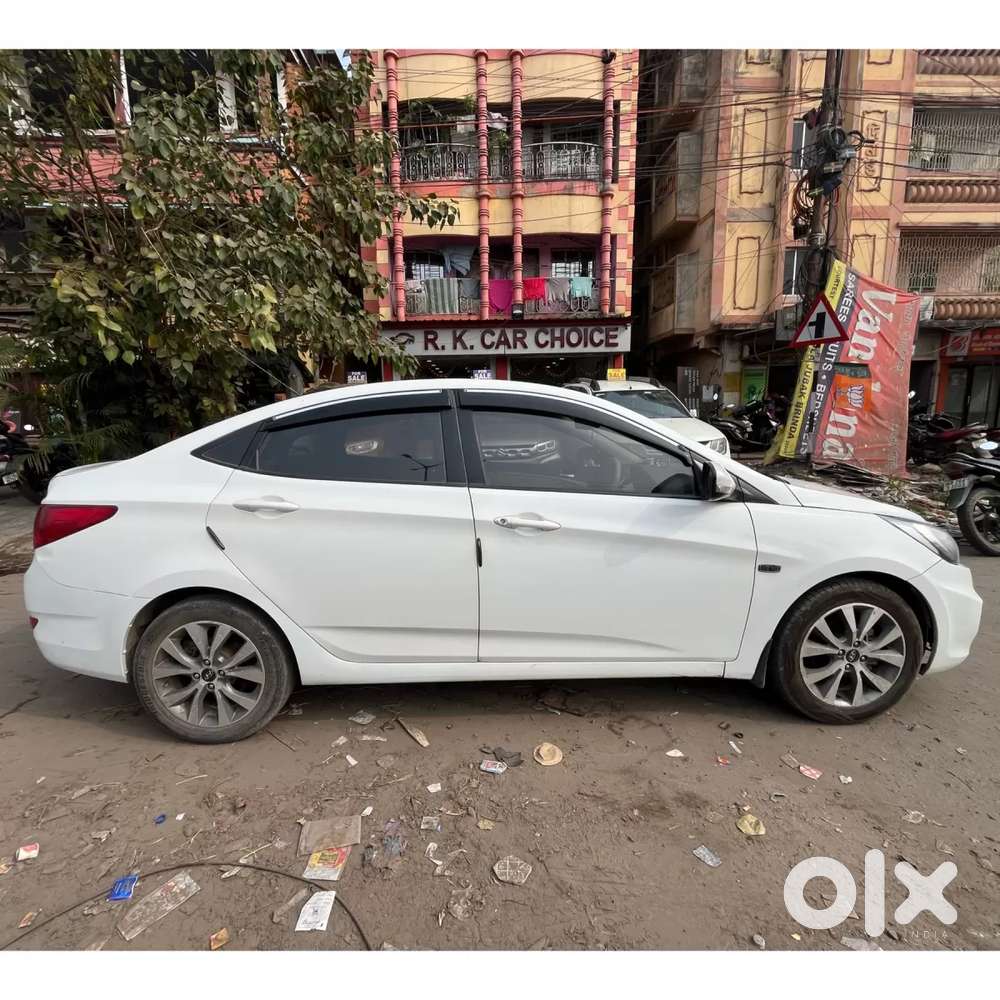 Hyundai Verna Fluidic 1.6 Vtvt Sx, 2014, Petrol