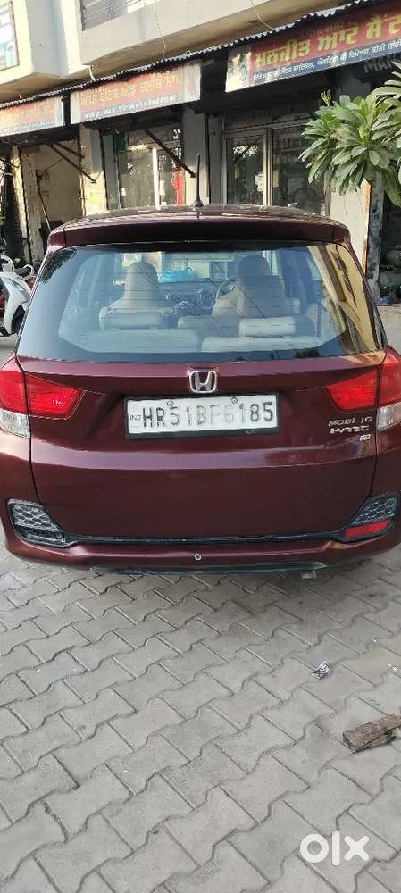 Honda Mobilio 2015 Diesel 150000 Km Driven